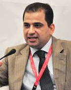 من هو عمرو عبد العزيز منير